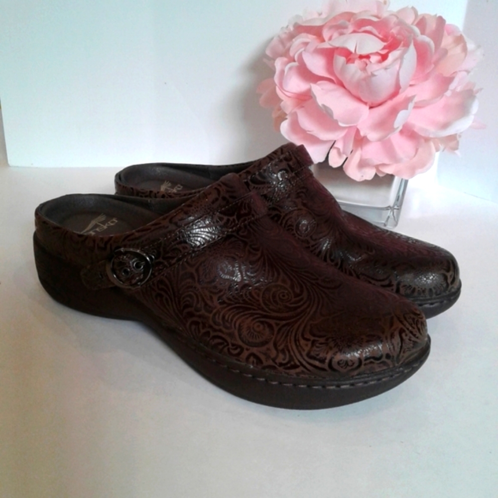 Dansko  leather slip on clogs